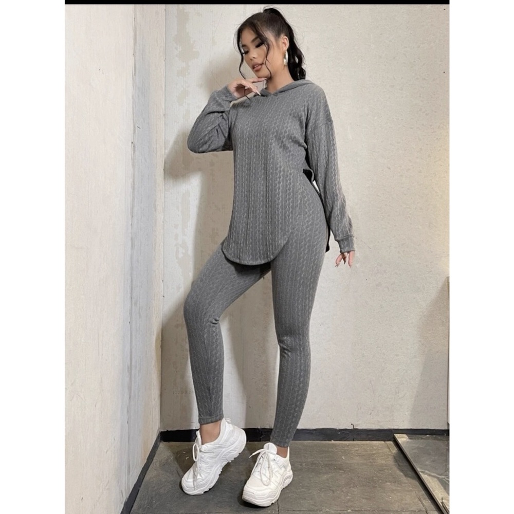 SHEIN SXY Drop Shoulder Cable Textured Split Hem Hoodie & Leggings small